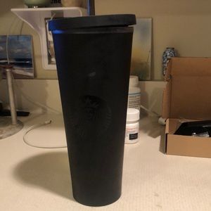 Starbucks cold cup with lid and straw